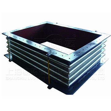 矩形<a href=http://www.z425.cn target=_blank class=infotextkey>波紋補(bǔ)償器</a>2.jpg